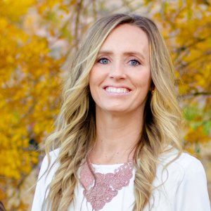 Meet your Posher, Britt